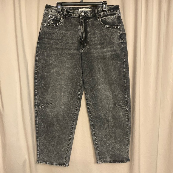 Rebecca Minkoff High rise Baggy Jeans, Size 16W Color Acid Washed Black - Picture 1 of 13